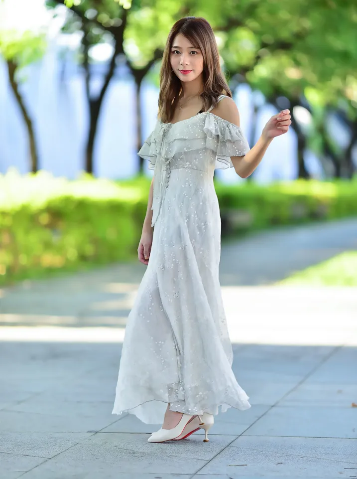 [Mzsock] NO.200 vivi Cao Yuanyuan suspender high-slit long skirt with high heels and beautiful legs street photography#[105P]-69